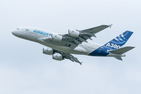 Un Airbus A380 (photo via Eisenmenger, Visual Hunt).