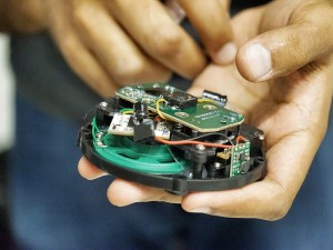 IoT_Mobile Hackaton_Photo credit fumi via visualhunt CC BY-NC-SA_II_7193571811